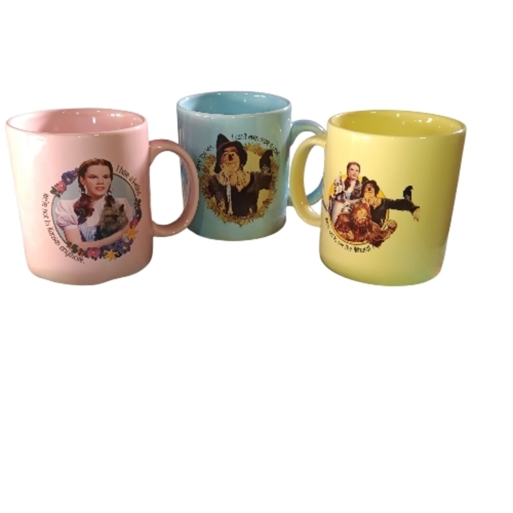 WIZARD OF OZ Vintage Coffee Mugs Pink, Yellow, Blue